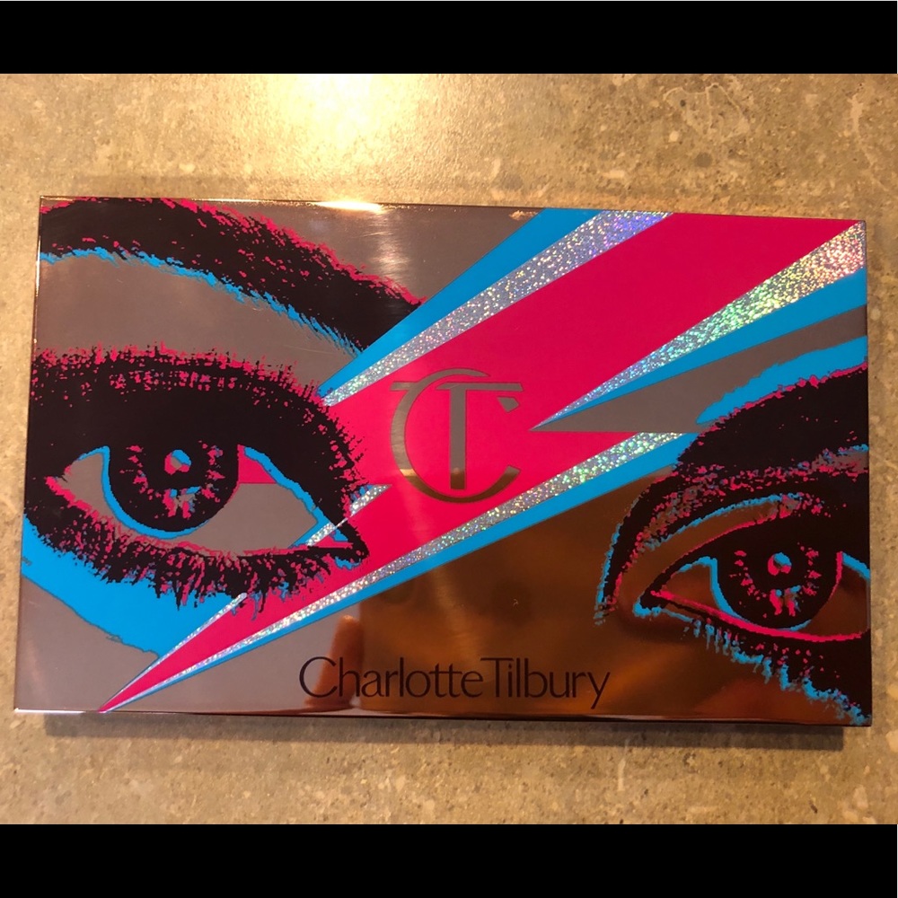 Charlotte Tilbury icon pallet